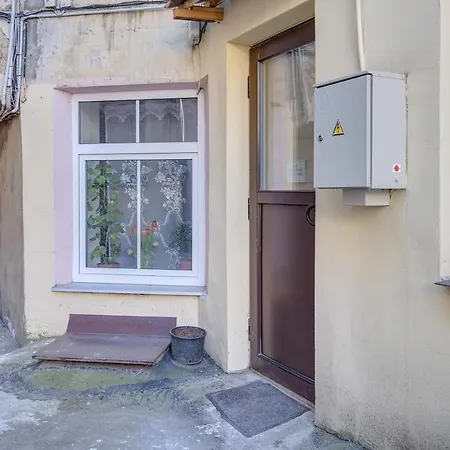 Mini By Town Hall, Self Chek-in Vilnius