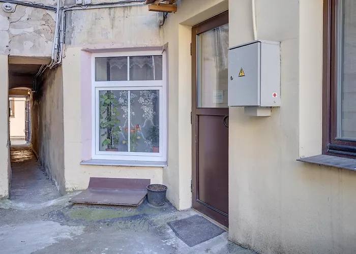 Mini By Town Hall, Self Chek-in Vilnius